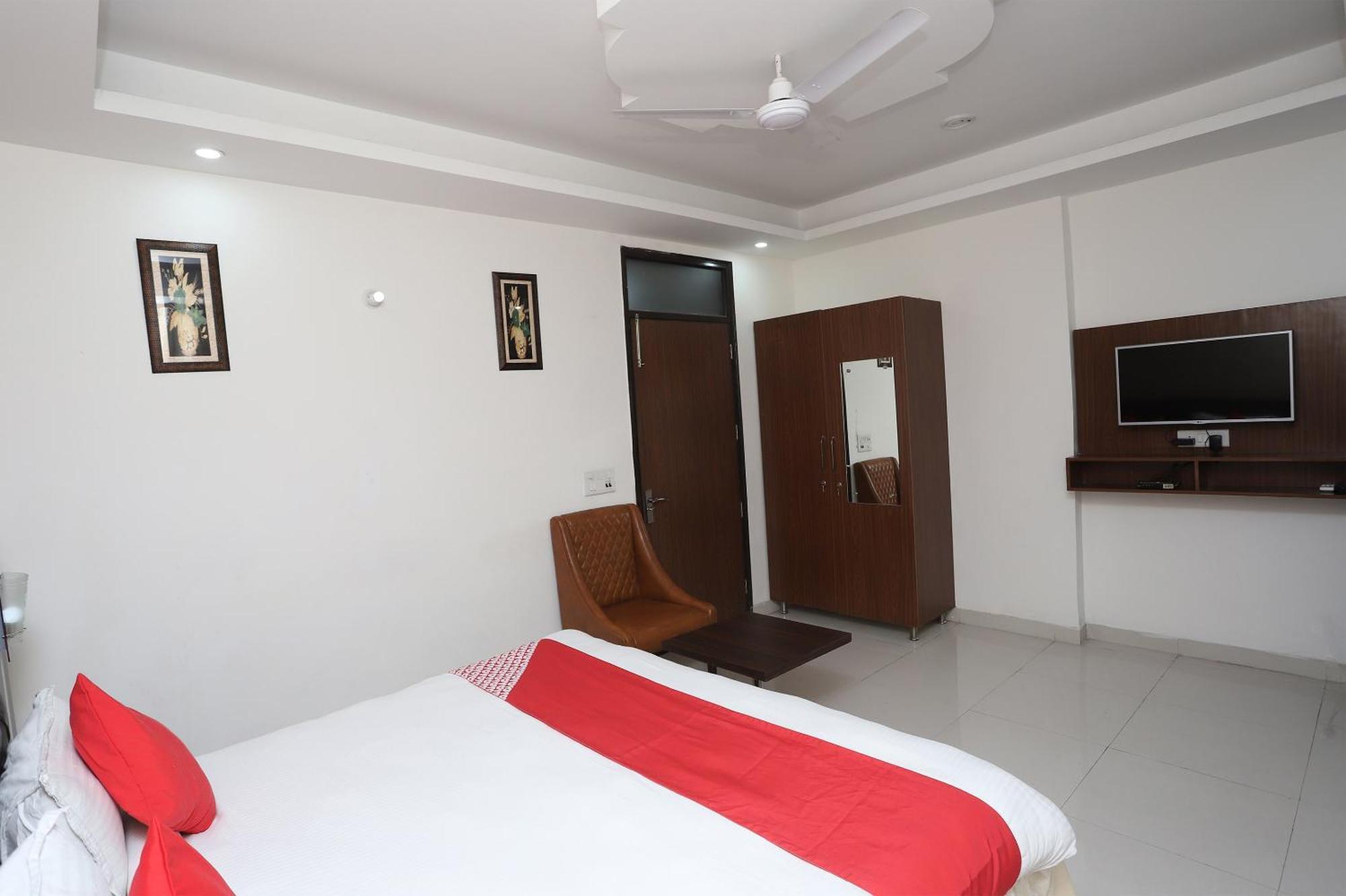 Super Capital O Levanti Near Aravali Biodiversity Park Gurgaon Exterior photo