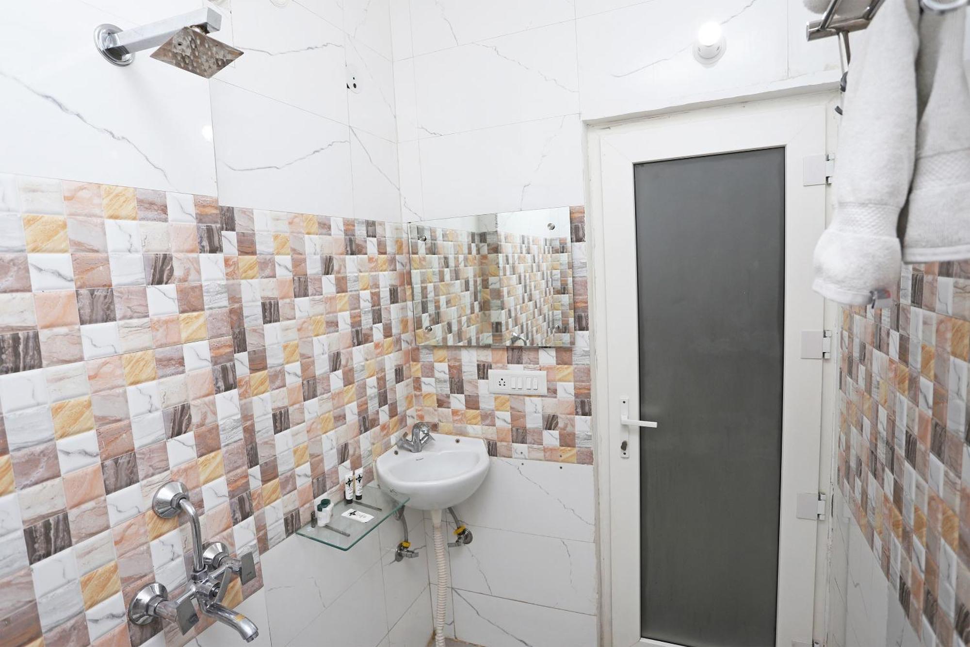 Super Capital O Levanti Near Aravali Biodiversity Park Gurgaon Exterior photo
